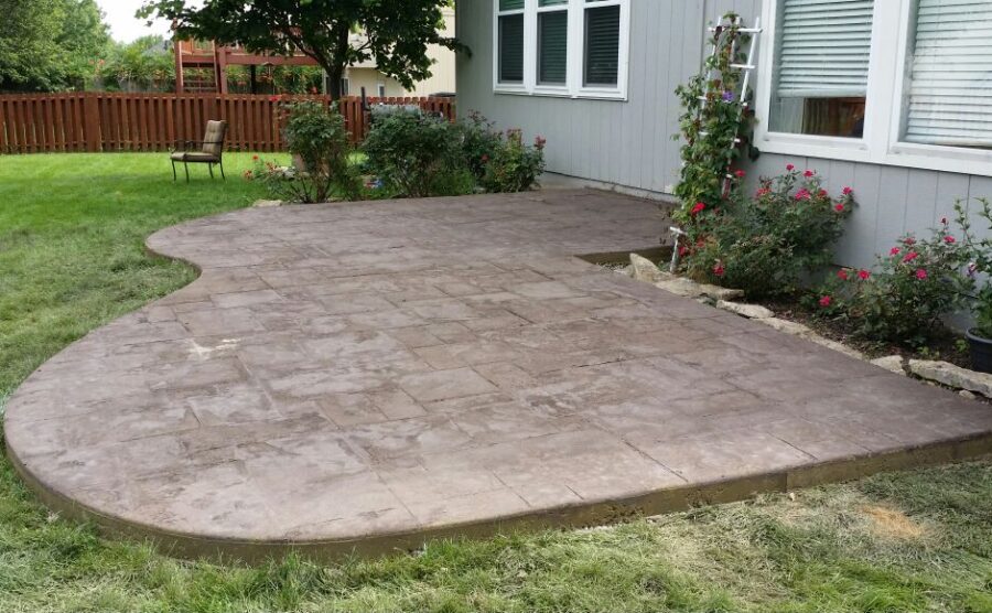 Curved, Stamped, and Colored Patio